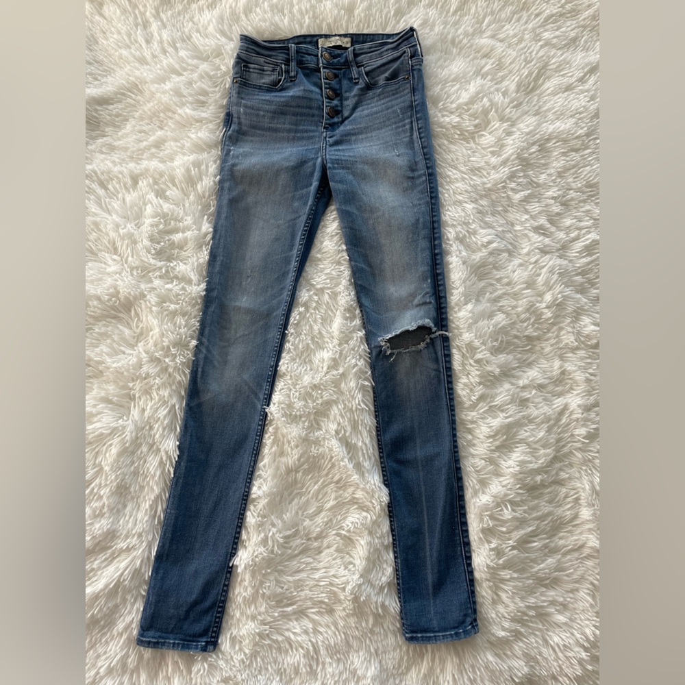 Abercrombie & Fitch Blue Distressed Skinny Jeans